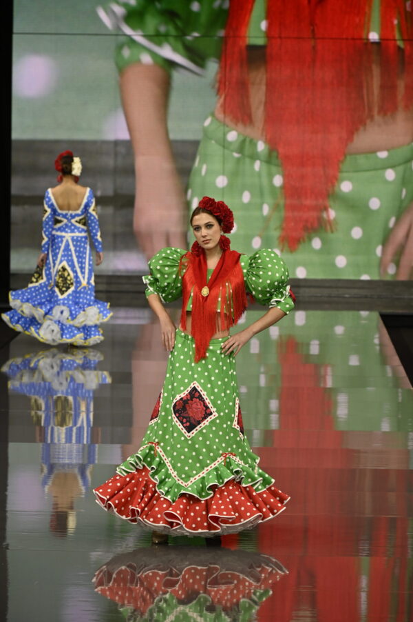 Traje de Flamenca dos piezas Verde- Vela D´Cobos - Leyenda del tiempo