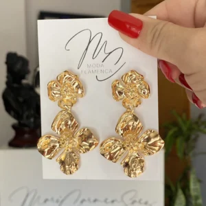 Pendientes de flamenca dorados con forma de flor