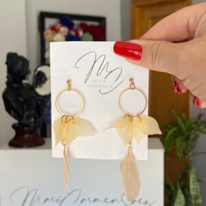 Pendientes de flamenca de pétalos